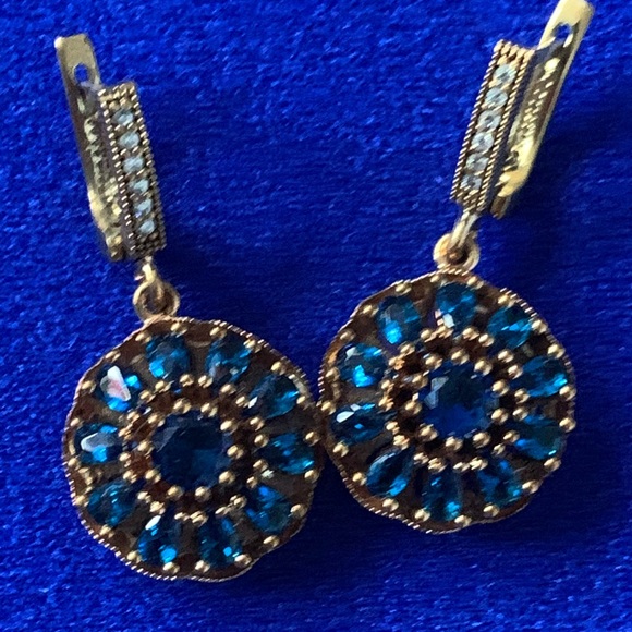 Antique Style Midnight Blue Spinel Topaz Earrings - Picture 6 of 8